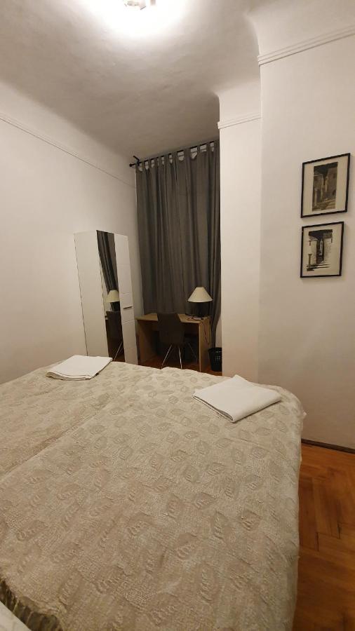 Modern Parkside Garden View Apartment Budapest Eksteriør billede